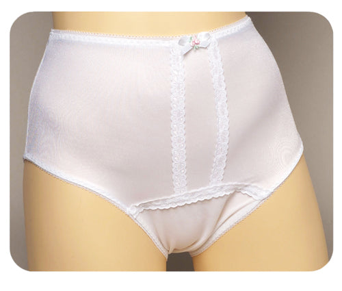 Carefor Ultra Women's Panty Small 22 -28 Waist (each)